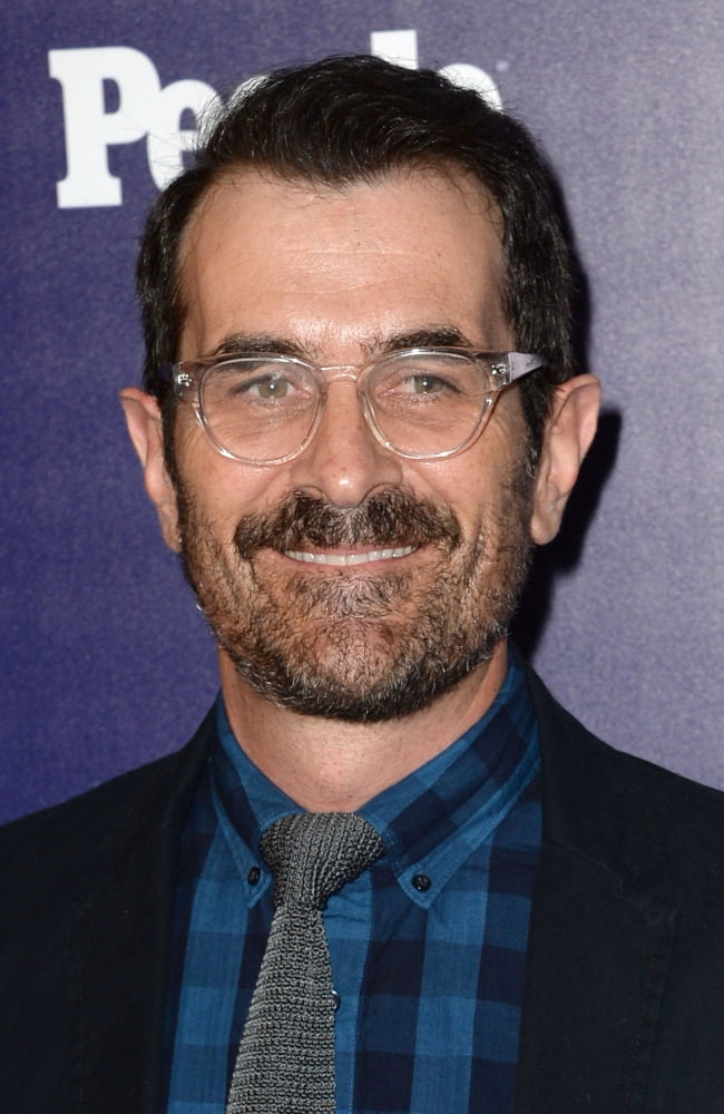 Ty Burrell At Arrivals For Entertainment Weekly And People Upfronts Party Canvas Art - (16 x 20)