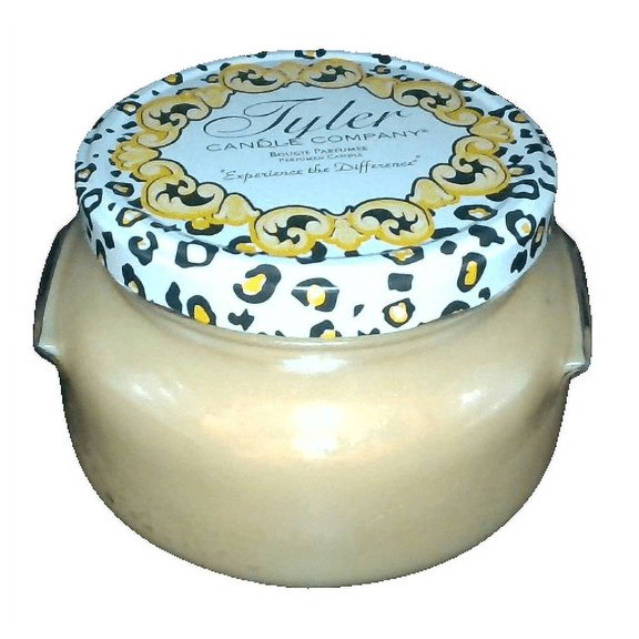 Tyler Candle Company - Cinnabuns - 22oz jar candle - with Tyler matches