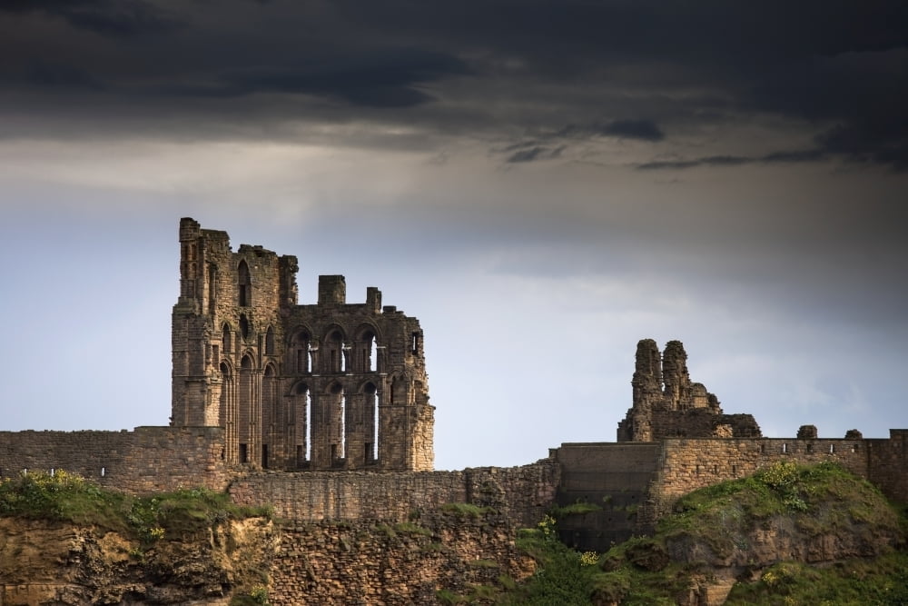 Tynemouth Priory And Castle Tyne And Wear England Canvas Art - John Short Design Pics (38 x 24)