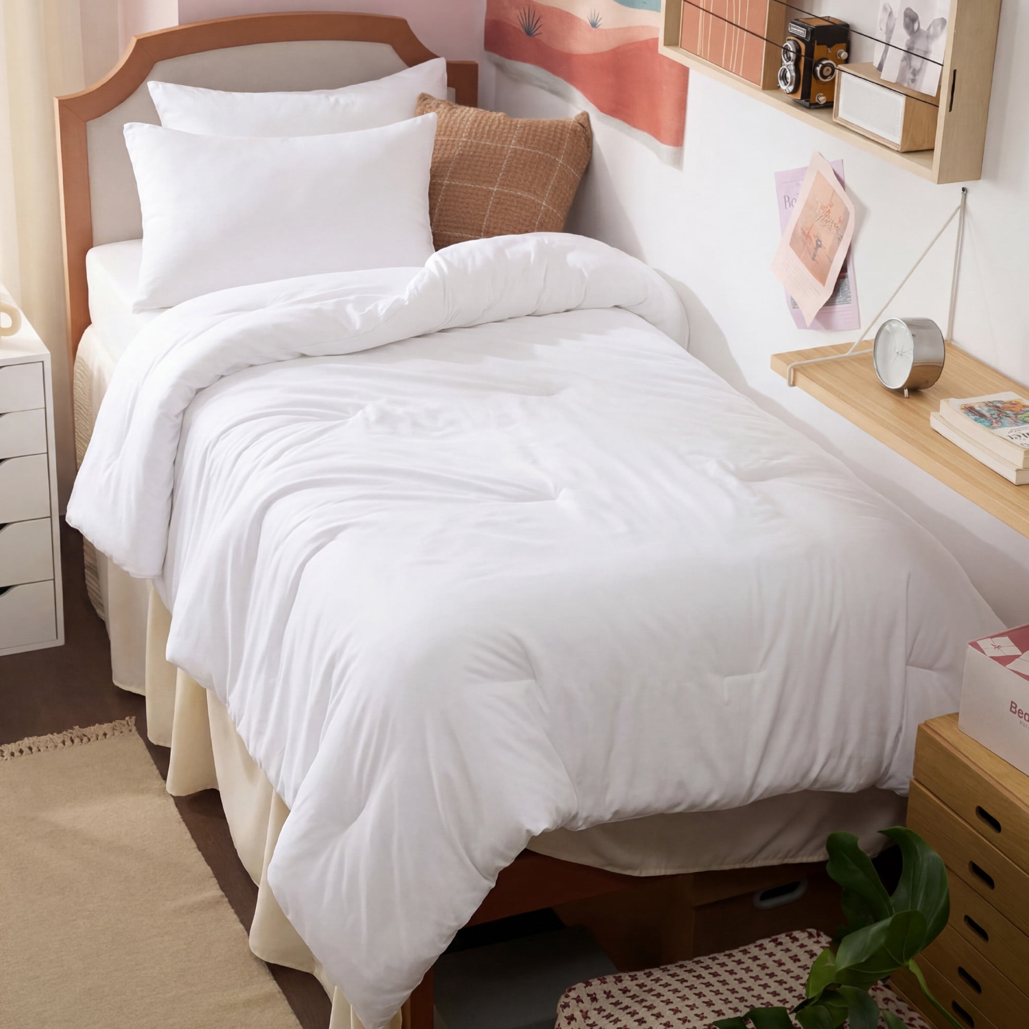 U Bedsure U by Bedsure 2 Pieces Twin Comforter Bedding Set, White Bed Comforter Set for All Seasons, 1 Lightweight Prewashed Twin XL Comforter and 1 Pillowcases