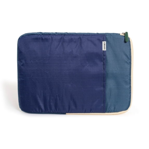 U Brands Ripstop Laptop Sleeve with Pocket for Cords and Accessories, 13"L x 9.25"W x 0.75"D, Tonal Blues