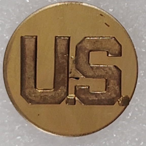 U.S. Army Enlisted Collar Disc "U.S." WWIIEra Novelty Hat/Lapel/Brooch Pin, Brass Finish, Butterfly Clutches