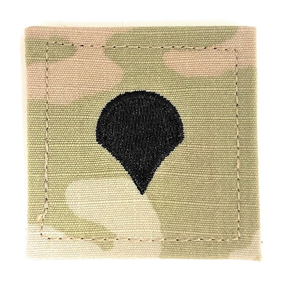 U.S. Army Specialist 4 OCP 2x2 Rank With Hook Fastener