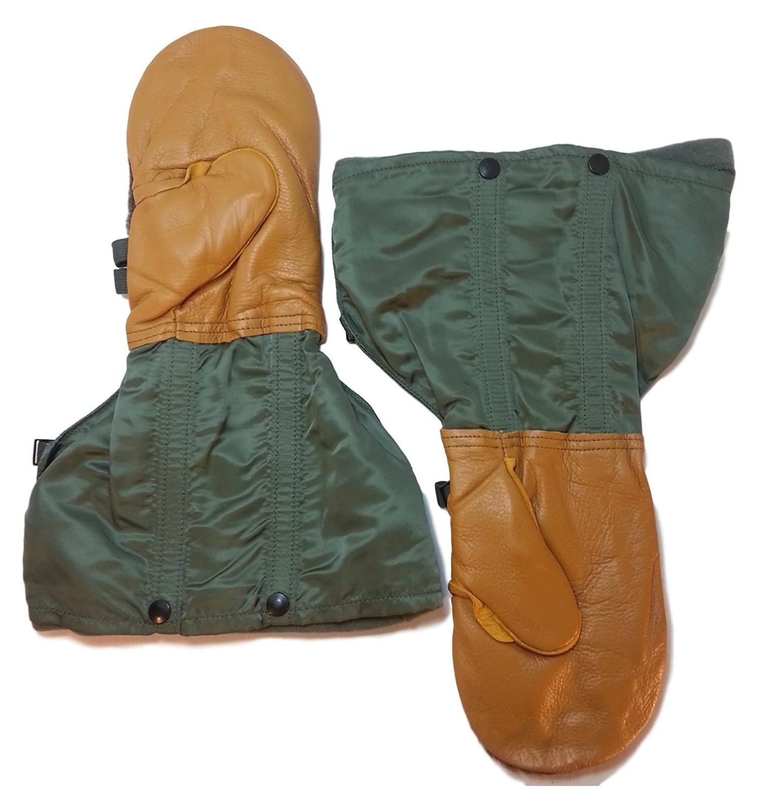 U.S. Military Arctic Mitts