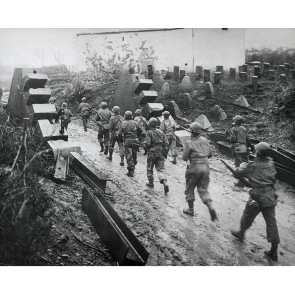 U.S. Troops Moving Through Dragon'S Teeth Of The West Wall Fortifications. By Feb. 23 History