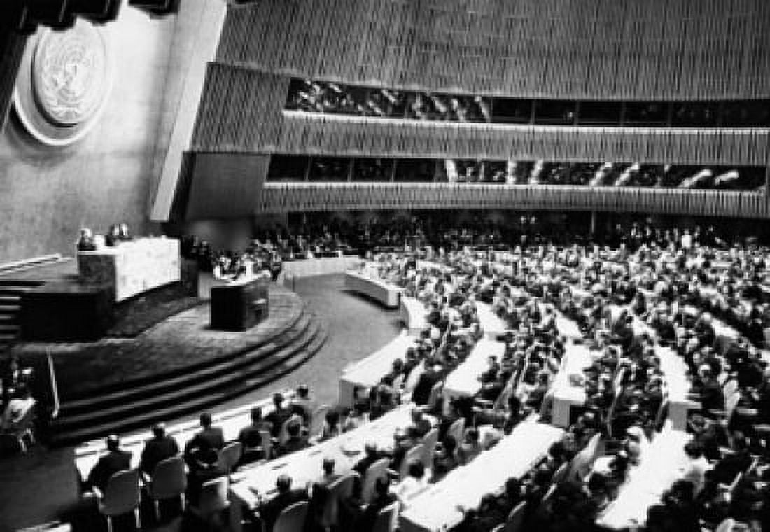 U Thant Secretary-General of the United Nations addresses the UN General Assembly December 1964 Canvas Art - (18 x 24)
