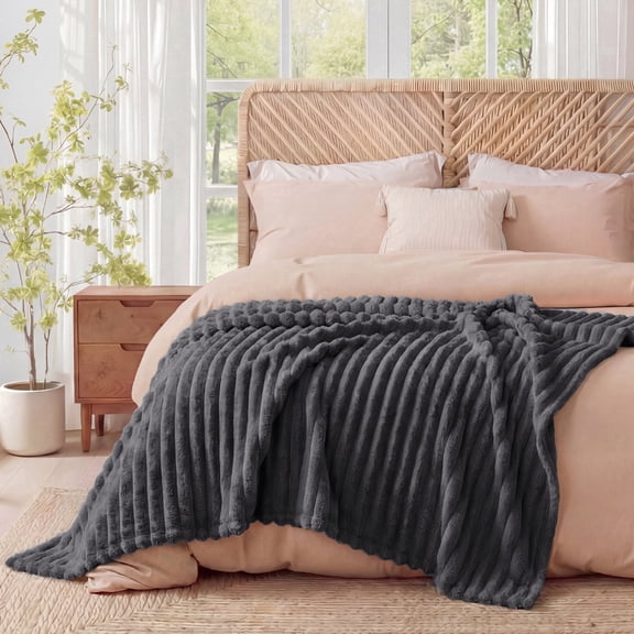 U by Bedsure Grey Fleece Throw Blanket for Couch - Super Soft Cozy Blankets for Women, Girls, 50x60 inches