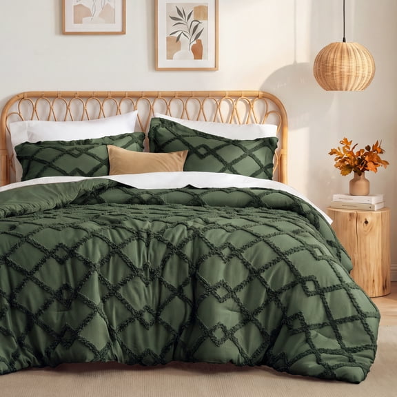 U by Bedsure Queen Size Comforter Set, Olive Green Tufted Embroidery Boho Farmhouse 3 Piece Bed Comforter Set, Soft Fluffy Geometric Pattern Bedding