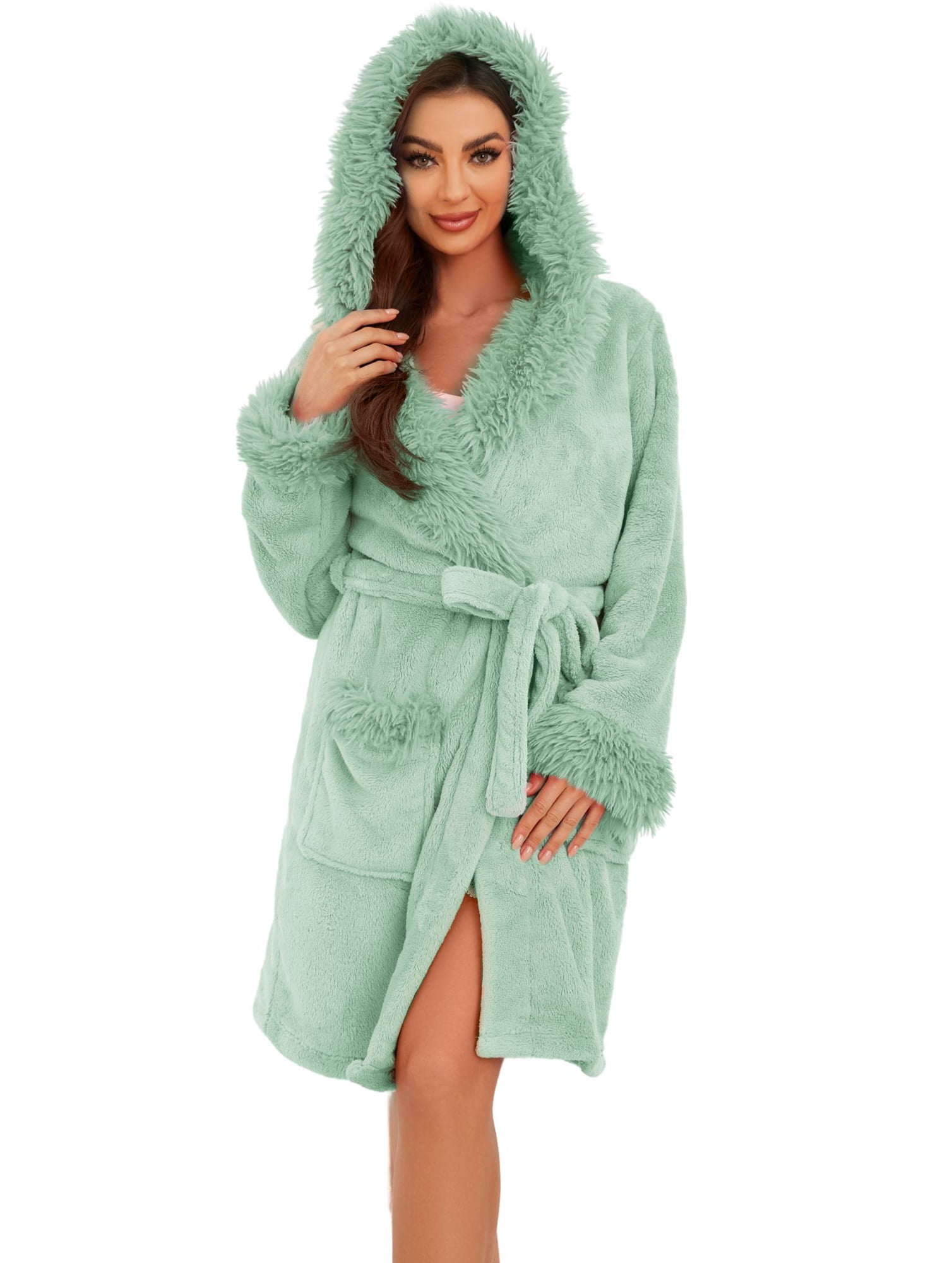 U2SKIIN Women Fleece Hooded Robe, Short Plush Bathrobe Warm Fluffy Cute ...
