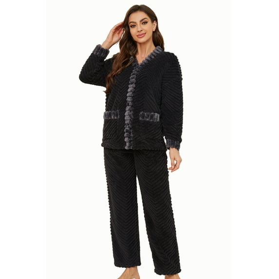 U2SKIIN Women's Plush Fleece Pajama Set,Soft Cozy Pajama for Women Warm Sleepwear Lounge PJS(Black+Dark Grey, S)