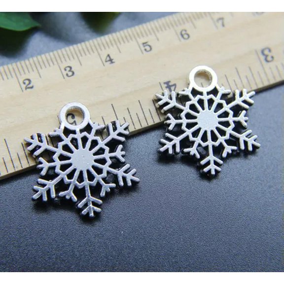 U8MO 10~50pc Beautiful XMAS Snowflake Alloy Charms Pendant Jewelry DIY 27*24mm-50pcs