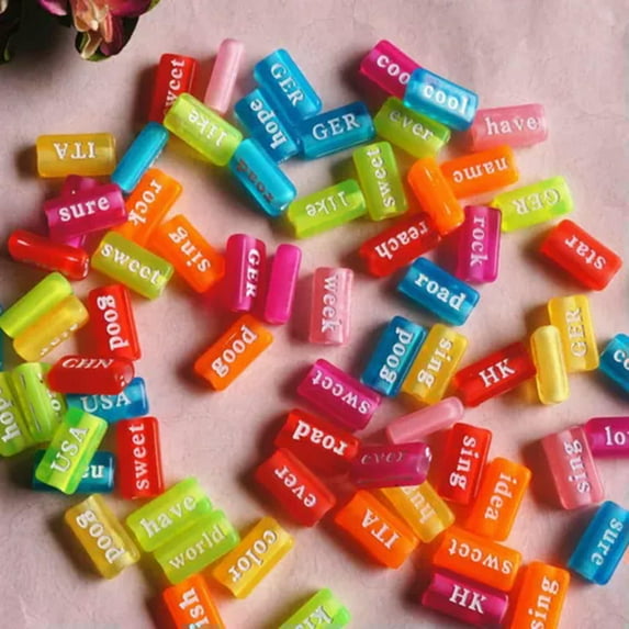 U8MO 100 Assorted Acrylic Inspirational Word Letter Rectangle Beads 15X8mm Kids Craft-Mixed Transparent Color