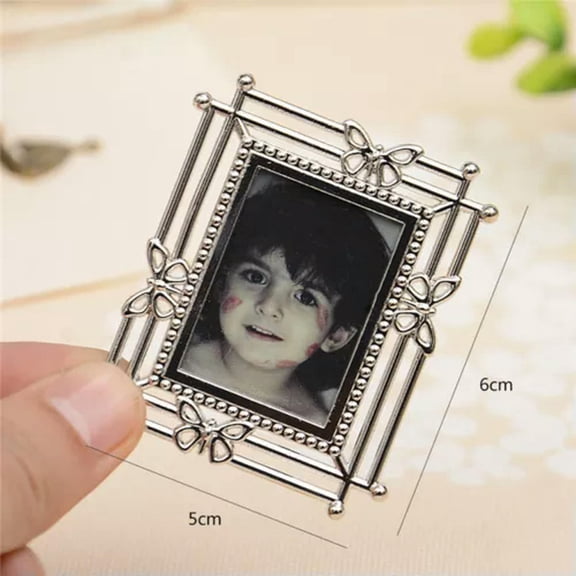 U8MO 1X Creative Retro Mini Metal Photo Frame Key Chain Key Ring Charms Pendant Gift-K004 random color