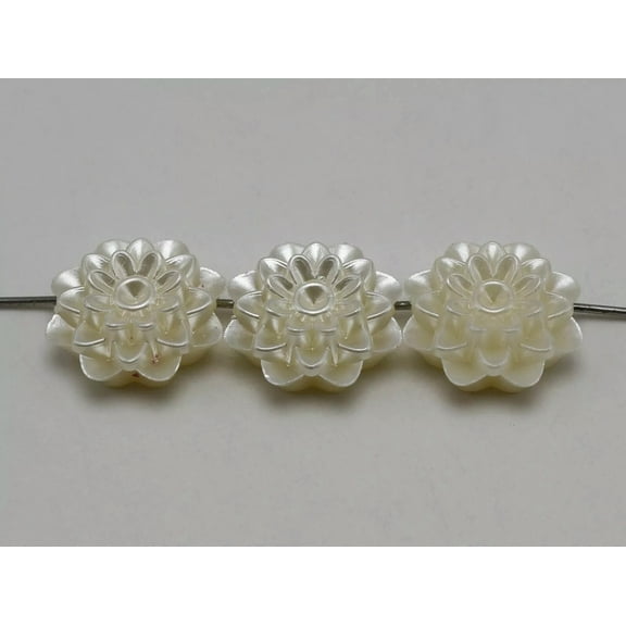 U8MO 25 Ivory Acrylic Pearl FlatBack Flower Cabochons 20mm 2-Hole Sew on Beads