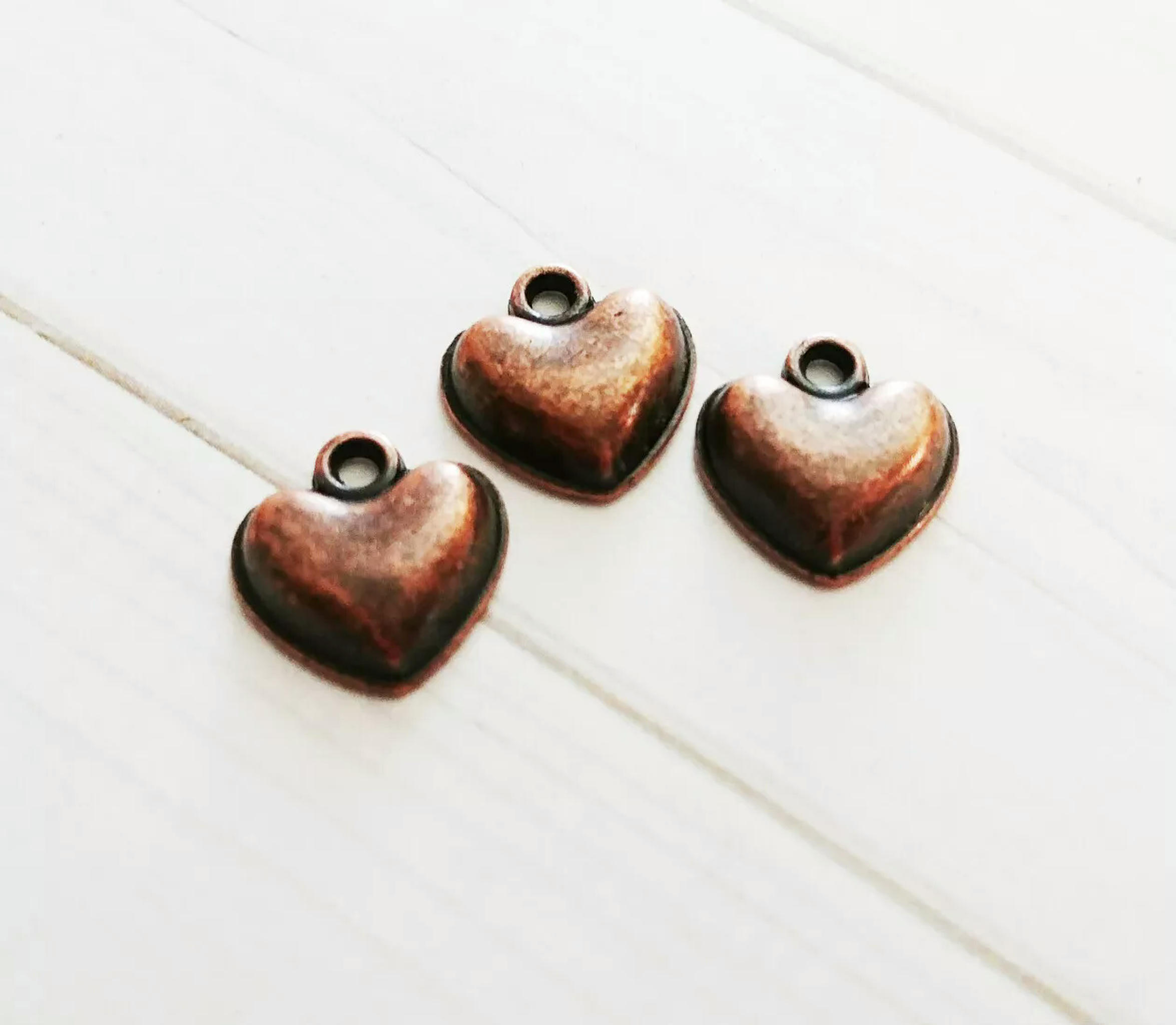 U8MO 6 Heart Charms Pendants Alice in Wonderland Charms Antique Copper ...