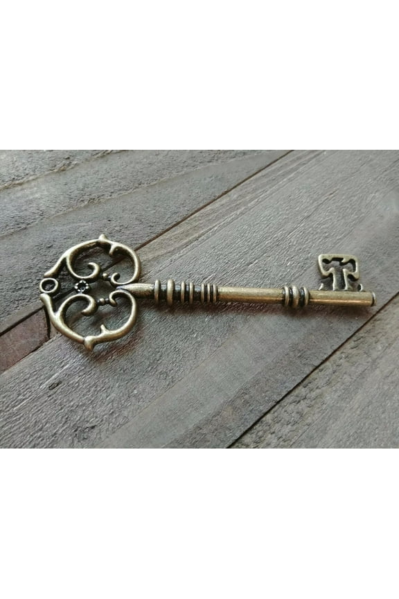 Large Key Pendant Skeleton Key Pendant Antiqued Bronze Big Skeleton Key 82mm