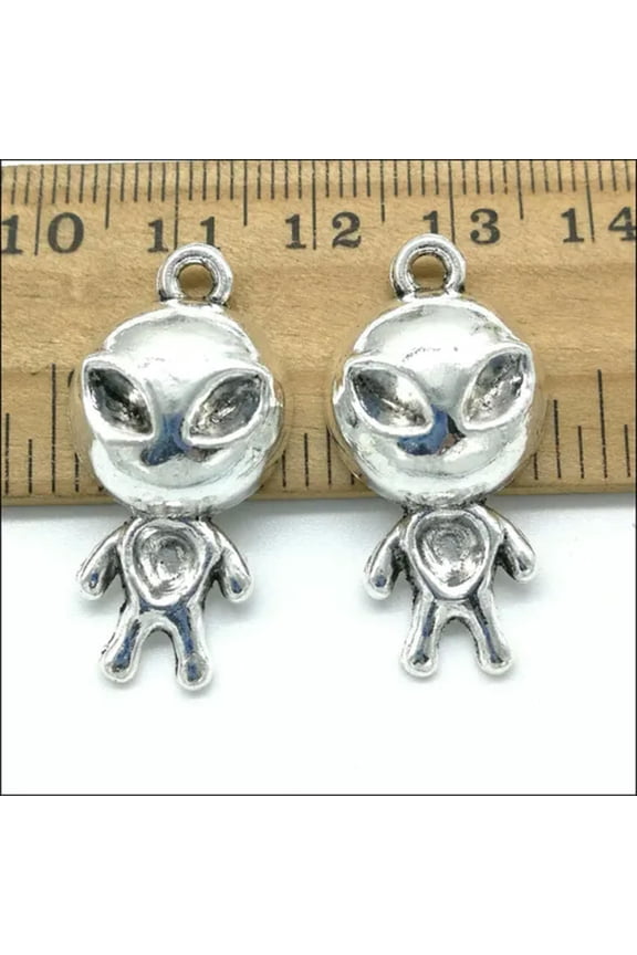 Lot 4/10/30X Retro Jewelry Making DIY Cute Aliens Alloy Charm Pendants 31*15mm-10pcs