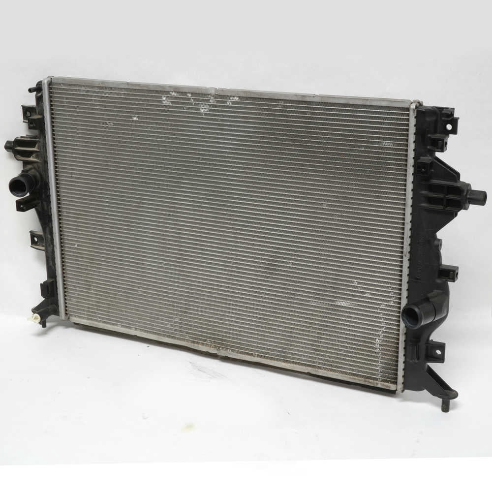 UAC RA 13678C Crossflow Radiator