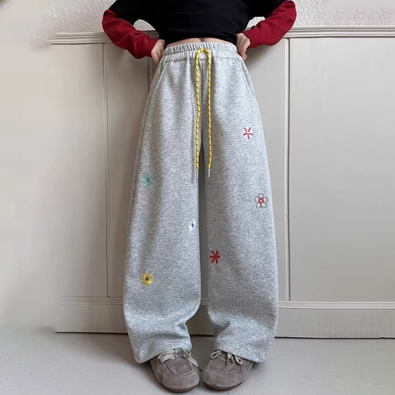 UACY Girls Floral Print Sweatpants Fall Casual Cute Soft Fleece Wide Leg Joggers Teen Fashion Baggy Straight Track Pants