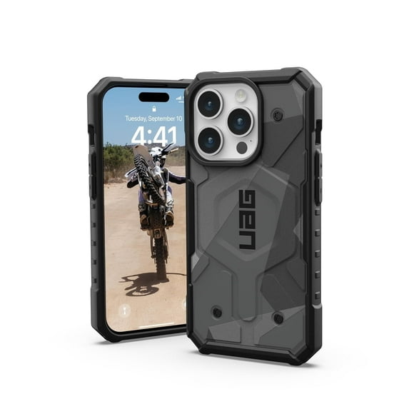 UAG iPhone 15 Pro Case 6.1" Pathfinder SE Geo Camo Built-in Magnet Compatible with MagSafe Charging Rugged Military Grade Drop Tested Protective Cover by URBAN ARMOR GEAR