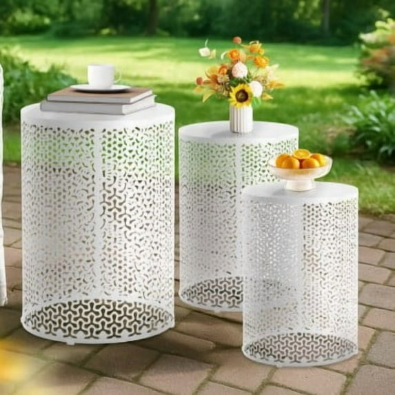 UBesGoo 3-Piece Stacking Side Tables, Metal Nesting End Tables for Patio Indoor Outdoor, Clover Design, 15.7/13.7/11.8 Inch, White