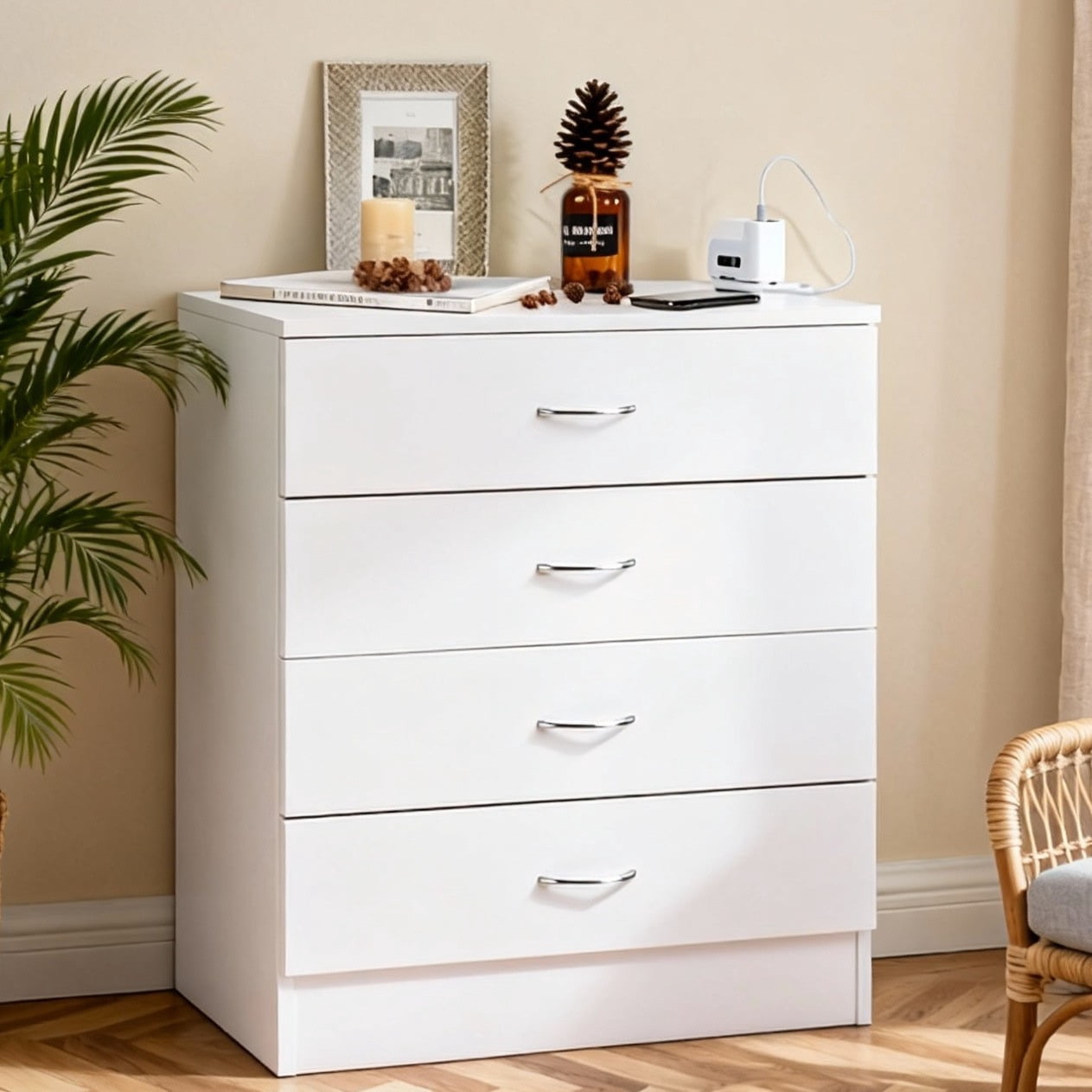UBesGoo Dresser with 2 Power Outlets & 2 USB, Chest of 4 Drawers, Vanity Dresser with Charging Station, for Bedroom Living Room, White