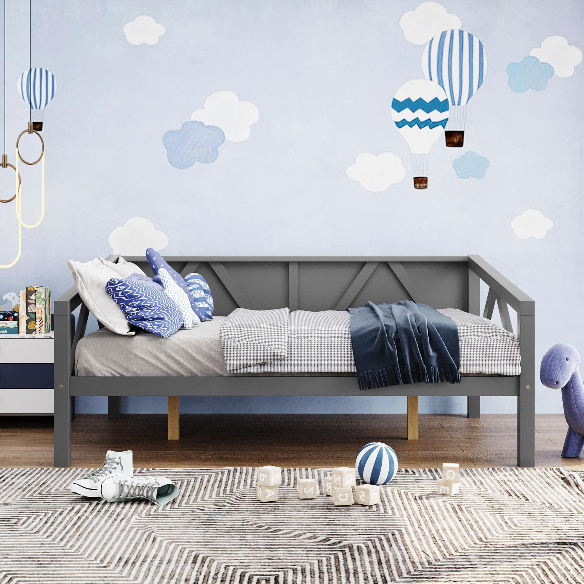Gray Full Size Pine Wood Daybed with Slats