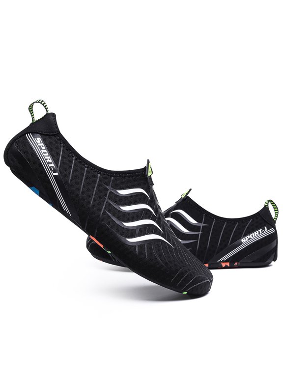 Womens Men Water Sports Shoes Swim Shoes Comfortable Barefoot Aqua Swim Socks Diving Snorkeling Running Surfing Exercise Beach Shoes Quickly Dry Non Slip Slip on 2026 Shoes White