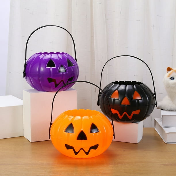UDIYO Plastic Bucket Halloween Pumpkin Bucket Portable Pumpkin Candy Bucket Trick or Treat