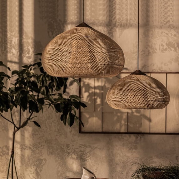 UEEYAC Wabi-sabi Retro Living Room Rattan Pendant Light Solid Wood Restaurant Lampshade