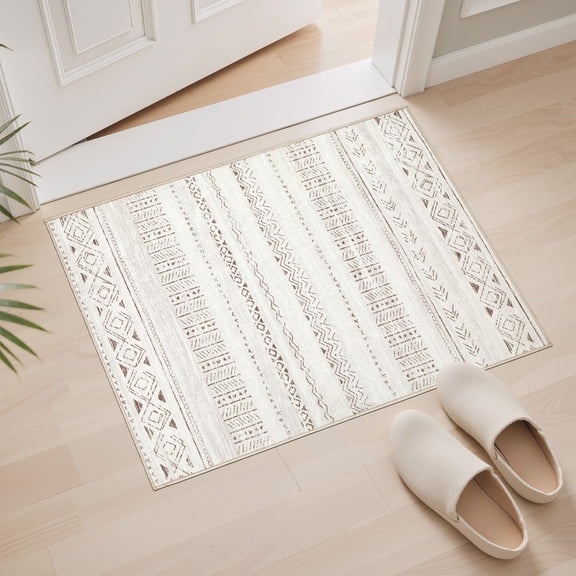 UERMEI 2'x3' Area Rugs for Living Room, Washable Rugs Boho Moroccan Area Rug Soft Neutral Geometric Bohemian Carpet Distressed Indoor Rug for Entryway Bedroom Office Foldable Nonslip Rug, Brown