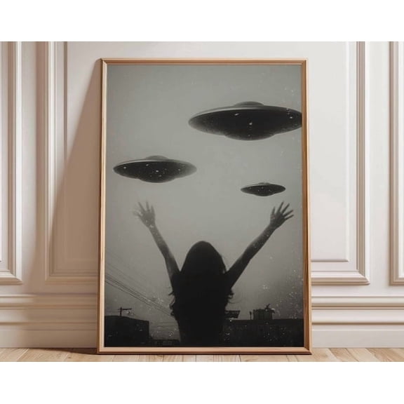 UFO Black And White Alien Abduction Sci Fi Silhouette Girl Vintage Retro Wall Art Print