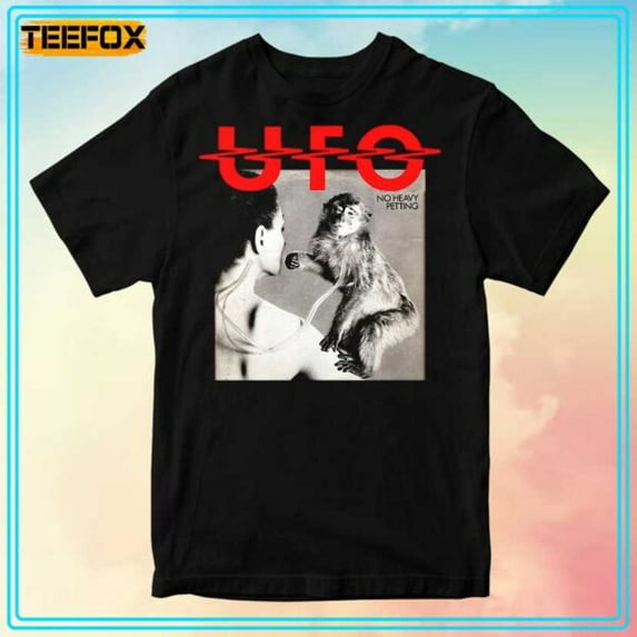 UFO no Heavy Petting Unisex T-Shirt