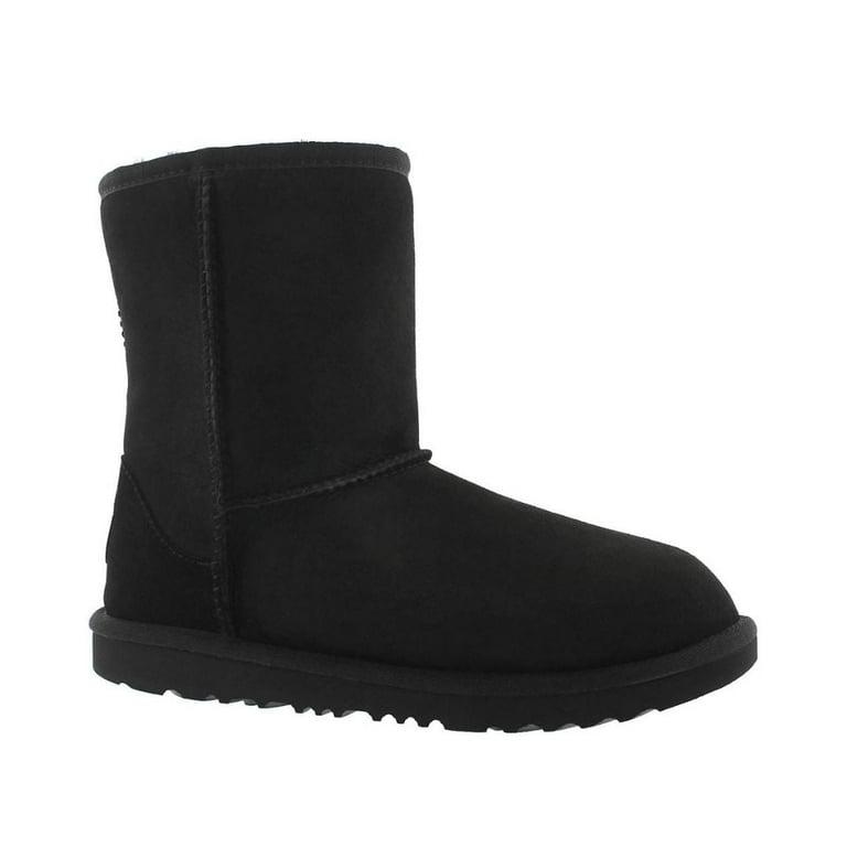 UGG Toddler Classic II Black Sheepskin Boot, Size 6, Cushioned