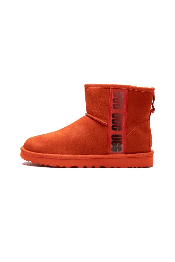 WOMENS Classic Mini Side Logo II Boot Womens "Orange" 1134962 HONG 1134962 HONG from Stadium Goods