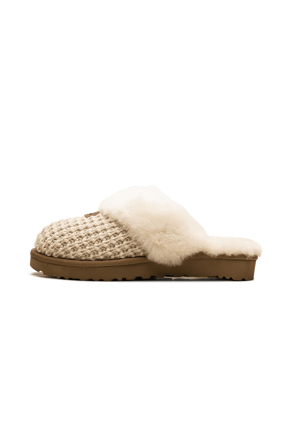 WOMENS Cozy Slipper Womens "Cream" 1117659 CRM 1117659 CRM from Stadium Goods