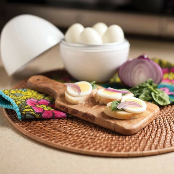 ULTNICE 1Pc Egg Microwave Boiler Cup White Environmentally Friendly Plastic Kitchen Utensil