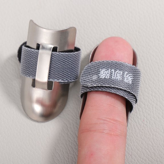 ULTNICE 2PCS Finger Protectors Stainless Steel Nail Guard for Hand Protection in Kitchen Cooking