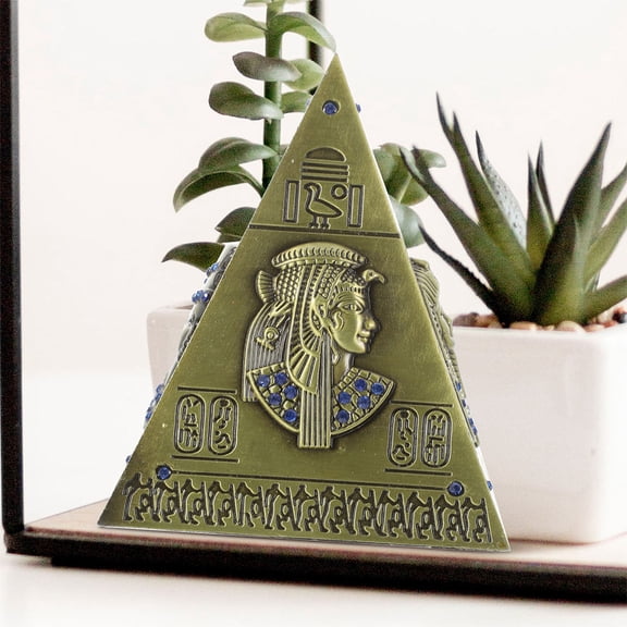 ULTNICE 2pcs Retro Pyramid Model Zinc Alloy Pyramid Tabletop Decoration Office Decor Teaching Aid