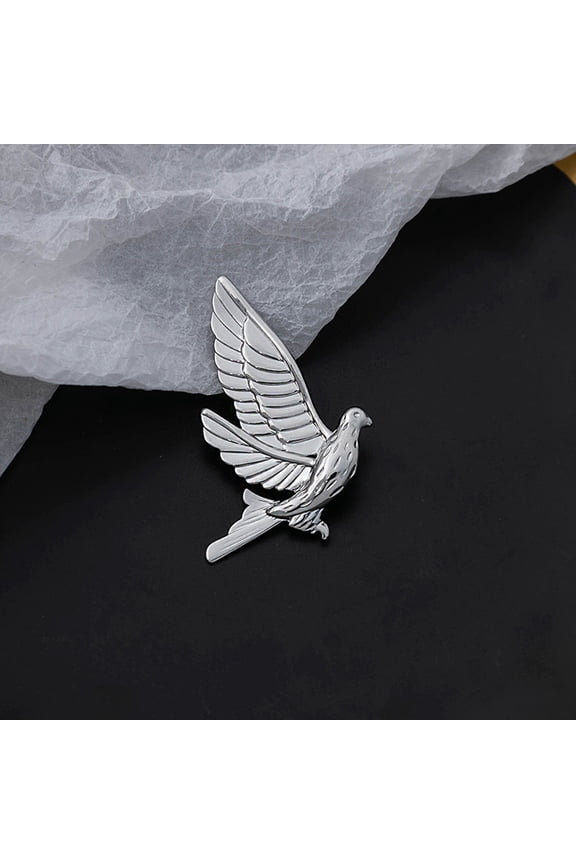 Durable Alloy Pigeon Pin for Clothes Backpack Hat with Elegant Peace Dove Design