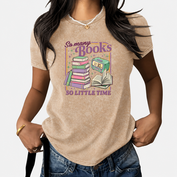 UNISHE So Many Books So Little Time Retro Graphic Tee
