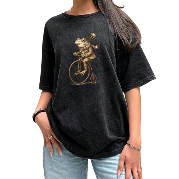 UNISHE Women's Black Vintage Washed T-Shirt Bold Gentleman Frog With Floating Hat Print Short Sleeve S-2XL Casual Whimsical Retro Tops