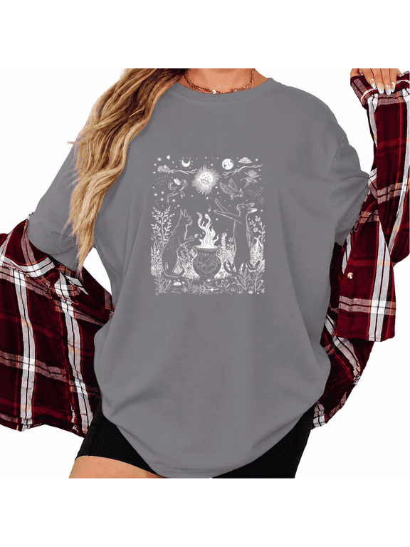 Women's Gray Mystical Cat Wolf Graphic Short Sleeve T-Shirt Relaxed Fit Top