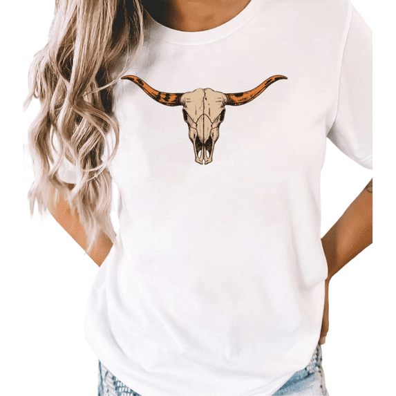 UNISHE Women's White Distressed Longhorn Skull Print Western Cowgirl Skull Graphic Short Sleeve T-Shirt S-5XL Daily Top