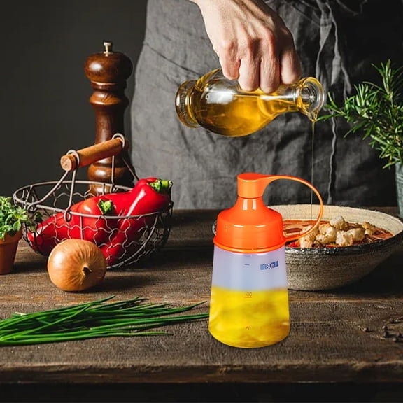 UNLLLL Graduated Squeezing Bottle Squeezing Plastic Bottle Salad Dressing Kitchen Oil Pot, for Vegetable Salad, Fruit Salad