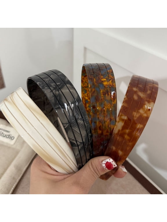 Vintage Tortoiseshell Acetate Headband, Wide Hairband for Women, Classic Elegant Hair Accessory, Non Slip Flexible Resin Material, for Daily Wear and Styling (White)