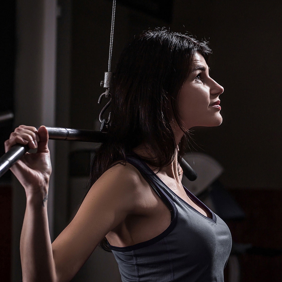Soimiss Pull Down Bar Fitness Equipment Black Muscle Tension Rod for Strength and Conditioning