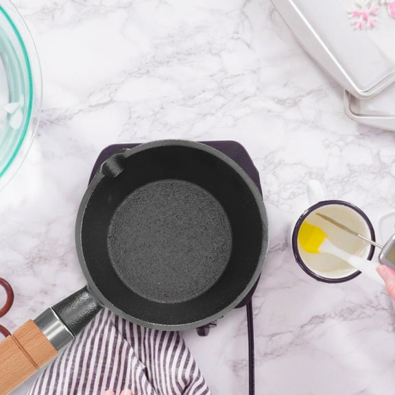 Soimiss Assorted Color Small Cast Iron Pan Long Handled Oil Skillet Multi Functional Kitchen Cooking Pot for Home