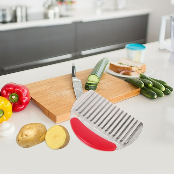 Soimiss 1Pc Stainless Shape Potato Cutter Crinkle Slicer with Comfort Grip
