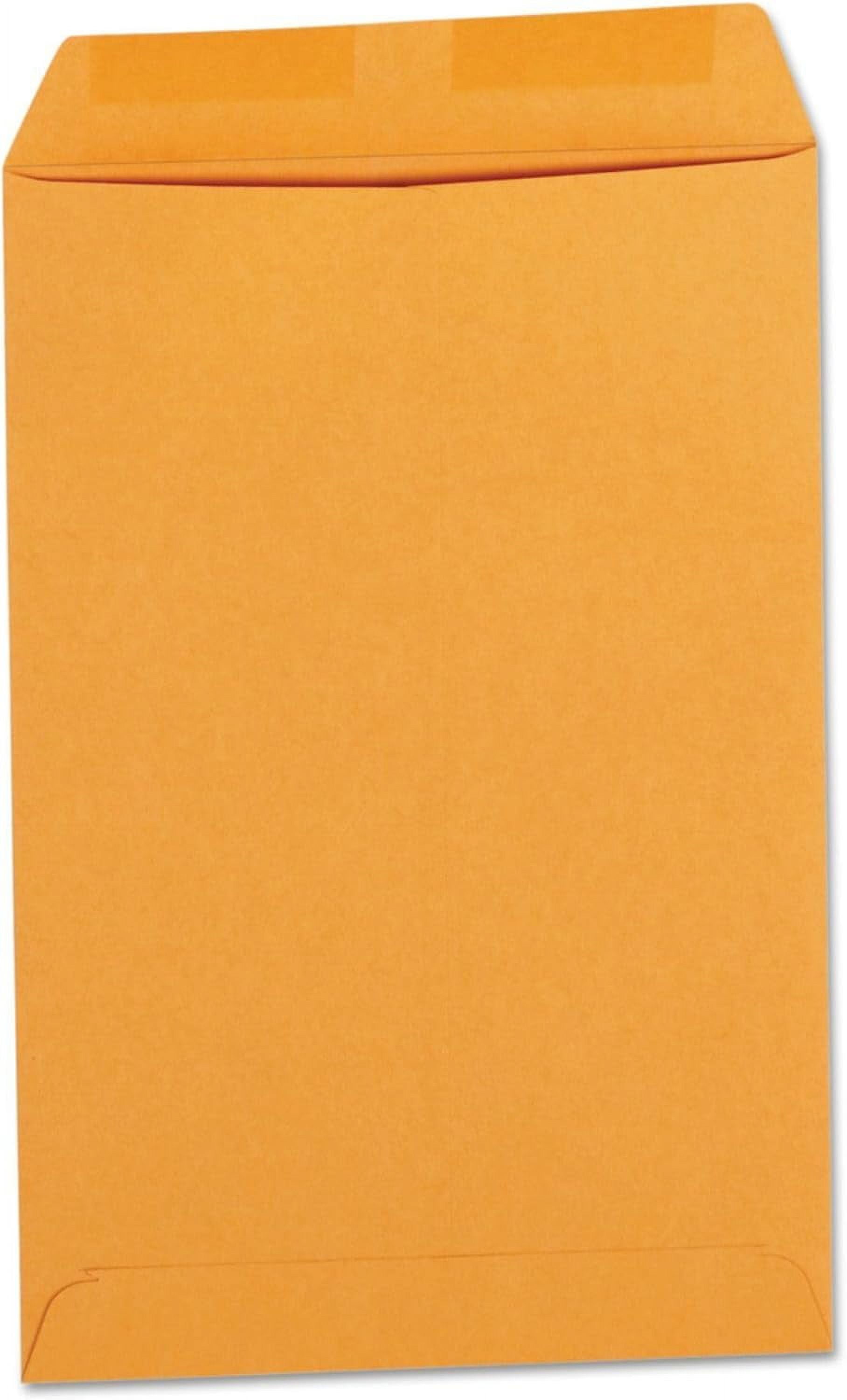 UNV40105 24 lbs. Weight 1 Square Flap 6 in. x 9 in. Gummed Closure